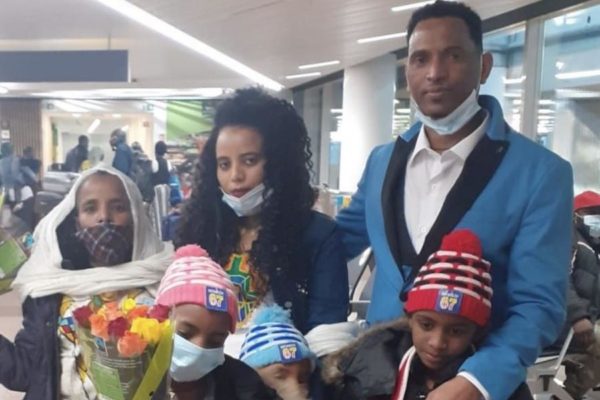 Daughter Reunites with Mother and Brothers After 5 Years Apart